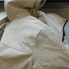 Kleidung - Jas, gemeldet von Regio Limburg - Leuven über iLost