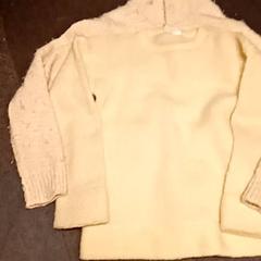 Blúz & Mellény, amint azt Mövenpick Hotel Amsterdam City Centre az iLost segítségével jelentette.