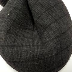 Kleding - pet, rapporterat av Centraal magazijn med iLost