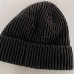 Kleding - muts, ako bolo nahlásené Regio Antwerpen - Brussel pomocou iLost