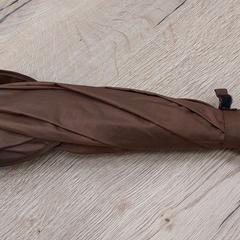 Paraply, rapporterat av Regio Antwerpen - Brussel med iLost