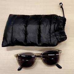 Sunglasses de soleil avec etui, as reported by IKEA Marseille - Vitrolles using iLost