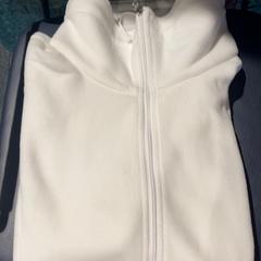 블라우스, iLost를 사용하여 Inntel Hotels Amsterdam Landmark에 보고됨