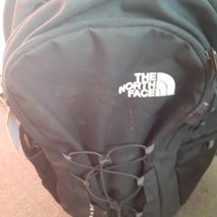 Rugzak، كما تم الإبلاغ عنه بواسطة Centraal magazijn عبر iLost