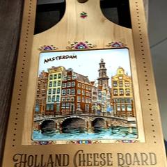 Buch, gemeldet von Leonardo Royal Hotel Amsterdam über iLost