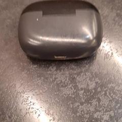 Slúchadlo, ako bolo nahlásené Rotterdam The Hague Airport pomocou iLost