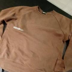 Sweater, as reported by Padualaan 97 using iLost