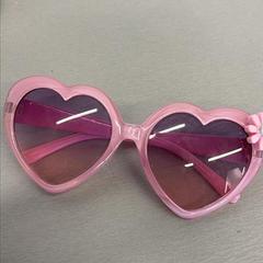 İLost kullanarak IKEA Sørlandet tarafından bildirildiği gibi Güneş gözlüğü