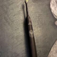 Electric toothbrush Tandenborstel, as reported by Van der Valk Hotel Assen using iLost