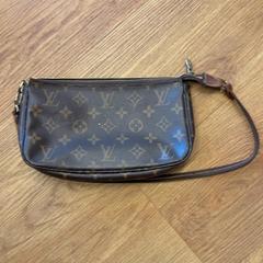 Bolsa Evertse, ha sido reportado por Het Amsterdams Verbond con iLost
