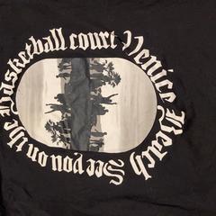 Kamiseta, gisa salatu by Pathé Nijmegen iLost erabiliz