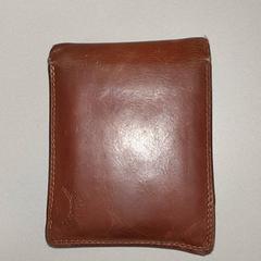 Peněženka - Claeijs, jak nahlášeno Regio Antwerpen - Brussel pomocí iLost