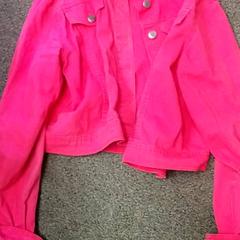 Jacke Roze, gemeldet von Burgers' Zoo über iLost
