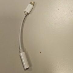 Apple kabel, gisa salatu by Vrije Universiteit Amsterdam iLost erabiliz