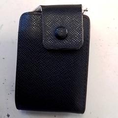 カードホルダー がiLostで Hermes Eindhoven によって報告されました