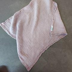 Lange doudou rose Rose clair 60x60, segons ha informat IKEA Brest Guipavas mitjançant iLost