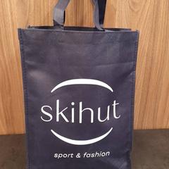 Bag, as reported by Rotterdam The Hague Airport using iLost