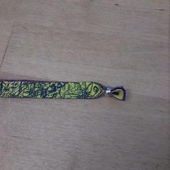 Pulsera tela, iLost를 사용하여 IKEA Valladolid에 보고됨