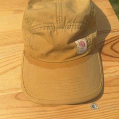 Sapka Fjallraven, amint azt Dekmantel Festival az iLost segítségével jelentette.