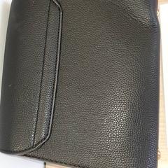 Tas - Handtas zwart، كما تم الإبلاغ عنه بواسطة Centraal magazijn عبر iLost