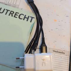Adapter, amint azt Inntel Hotels Utrecht Centre az iLost segítségével jelentette.