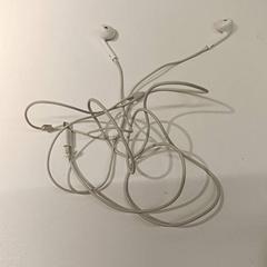 سماعة الأذن، كما تم الإبلاغ عنه بواسطة IKEA Groningen عبر iLost