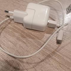 Adaptateur, a été signalé par Van der Valk Hotel Apeldoorn - De Cantharel utilisant iLost