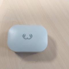 Produktu elektronikoak - Earpod etui, gisa salatu by Regio Oost-Vlaanderen iLost erabiliz