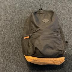 배낭, iLost를 사용하여 Breng Arnhem에 보고됨