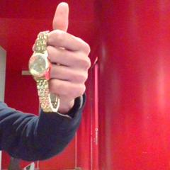 Watch Golden colour, as reported by MEININGER Hotel Roma Termini using iLost