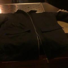 Bunda Donkerblauw, jak nahlášeno Café Leentje pomocí iLost