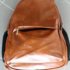 Hátizsák, amint azt Regio Antwerpen - Brussel az iLost segítségével jelentette.