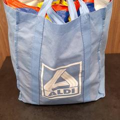 Väska, rapporterat av Rotterdam The Hague Airport med iLost