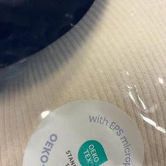 Nakkepute Beige, som rapportert av ibis Schiphol Amsterdam Airport ved bruk av iLost