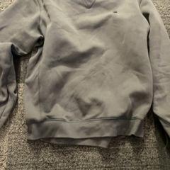 Sveter grijze, ako bolo nahlásené Jaarbeurs pomocou iLost