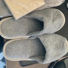 Divers Slippers en chocolade, segons ha informat Van der Valk Hotel Kasteel TerWorm mitjançant iLost