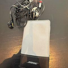 Titular de auricular & Auricular, ha sido reportado por Van der Valk Hotel Amsterdam-Amstel con iLost