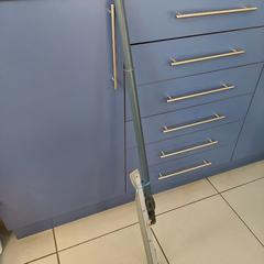 Aftrekker, iLost를 사용하여 Centraal magazijn에 보고됨