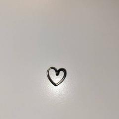 Collar, ha sido reportado por Ziekenhuis Oost-Limburg con iLost