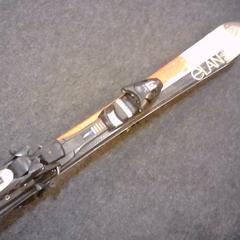 Ski's, jak nahlášeno SnowWorld Landgraaf pomocí iLost