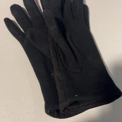 Eskularruak, gisa salatu by Arriva Limburg Noord iLost erabiliz