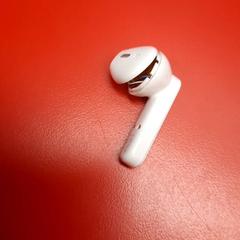 Airpod, zoals gemeld door UvA REC met iLost