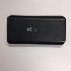 Power bank Black, como reportado por W1 - Tomorrowland utilizando o iLost