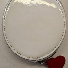 Carteira Taiman, segundo informou HTM usando iLost