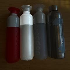 Botella para beber Dopper Grijs Staal, ha sido reportado por Best Kept Secret 2025 con iLost
