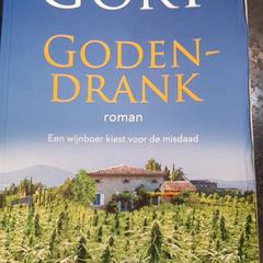 Liburua, gisa salatu by Rotterdam The Hague Airport iLost erabiliz