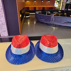 Hoed GLITTER, DUTCH FLAG, zoals gemeld door Room Mate Bruno met iLost