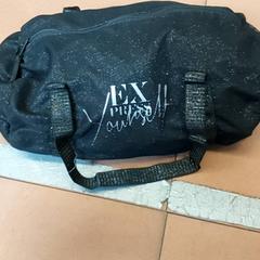 Borsa - sporttas, come riportato da Regio Antwerpen - Brussel utilizzando iLost