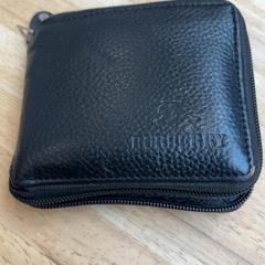 Carteira, como reportado por Gemeente Wageningen utilizando o iLost