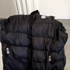 Escalfador corporal Zwart, segons ha informat Arriva Infoshop Enschede mitjançant iLost